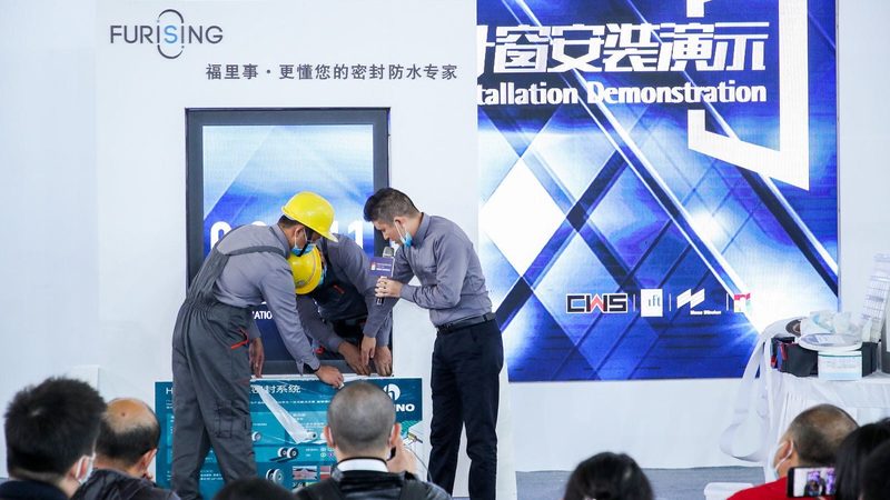 阳台封窗安装合同模板：关键条款解析与注意事项**